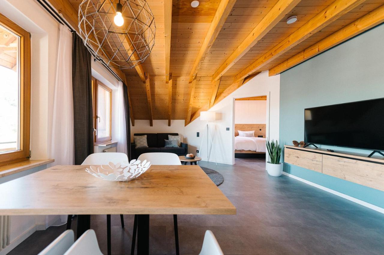 Moderne 2 Zi.-Fewo Blackforest Art Naehe Freiburg Зимонсвальд Экстерьер фото